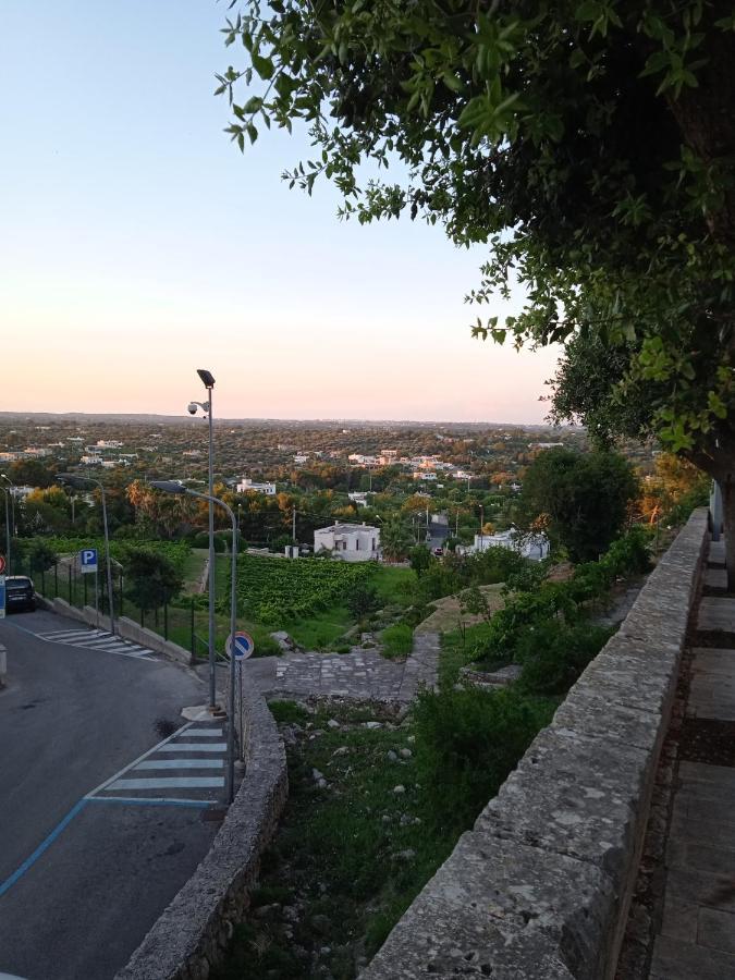 La Nicchia Di Zio Valerio Ceglie Messapica Exterior foto