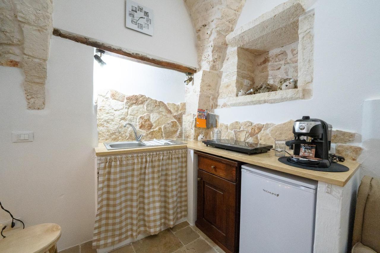 La Nicchia Di Zio Valerio Ceglie Messapica Exterior foto